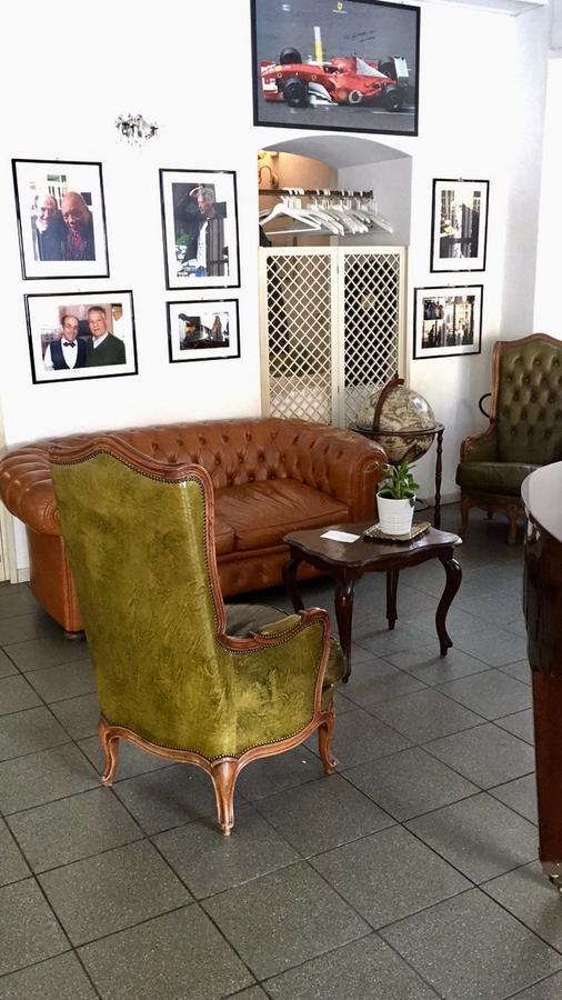 Hotel Fioroni Carate Urio エクステリア 写真